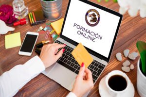 Cursos y formación canina online